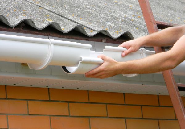 Cost of Gutter Hanging in Keller
